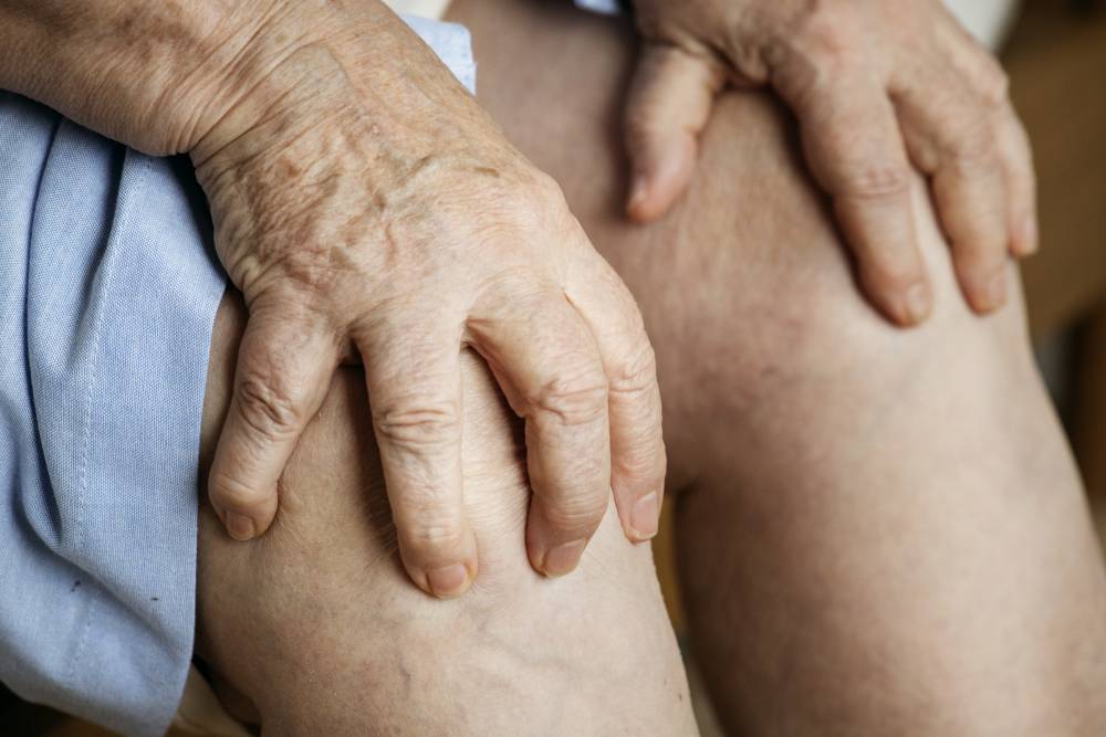 durere severă internă a genunchiului osteoartrita deformantă a articulației genunchiului de gradul II